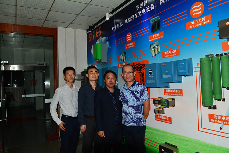 clients-visit-sikes-009-html